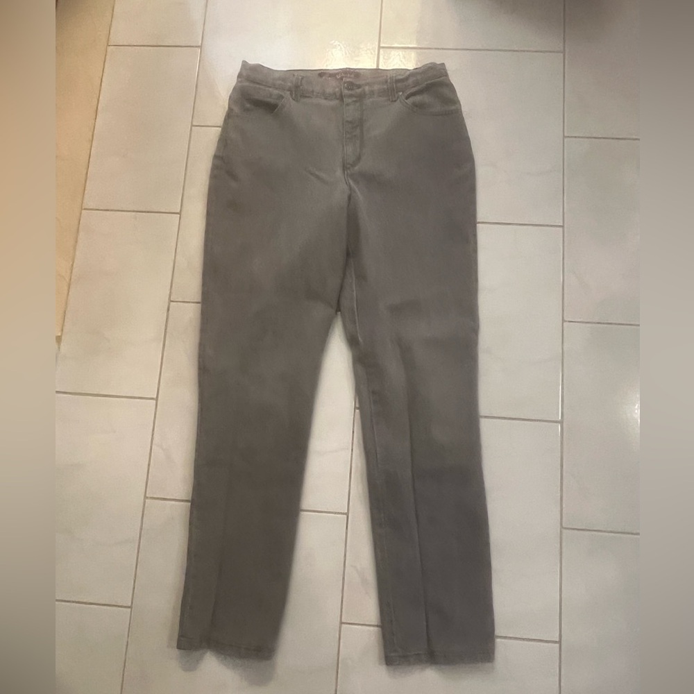 Gloria Vanderbilt Women’s Gray Amanda 5 Pocket Jeans